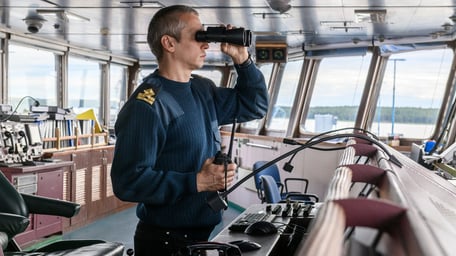 Maintaining an effective bridge watch while at anchor